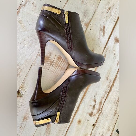 MARC FISHER booties Blaine 3 Dark Brown heeled boots faux leather Size 6.5 M EUC - Picture 9 of 12